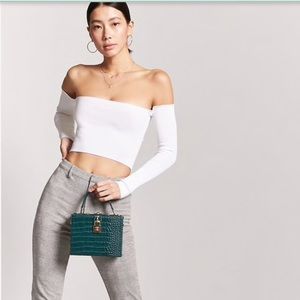 Forever 21 Cropped Off-The-Shoulder Top L